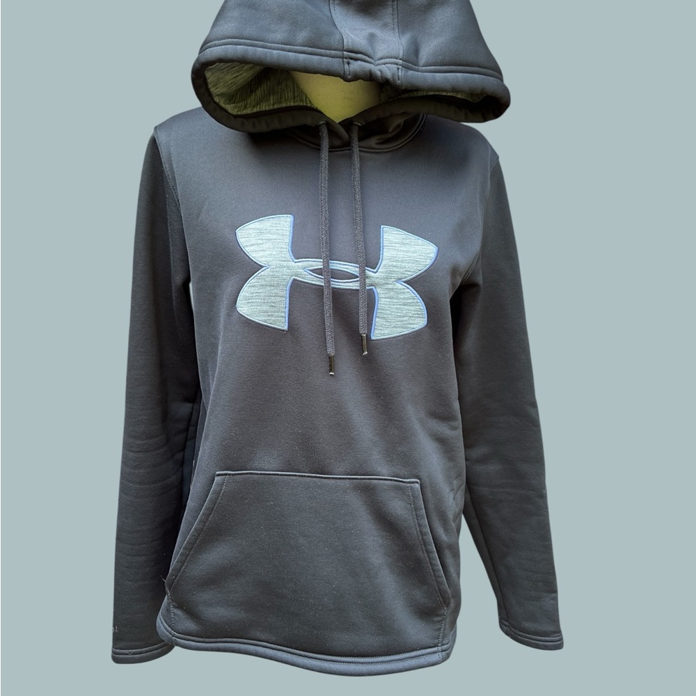 Under Armour Charcoal Hoodie with Gray Logo
Women’s Small